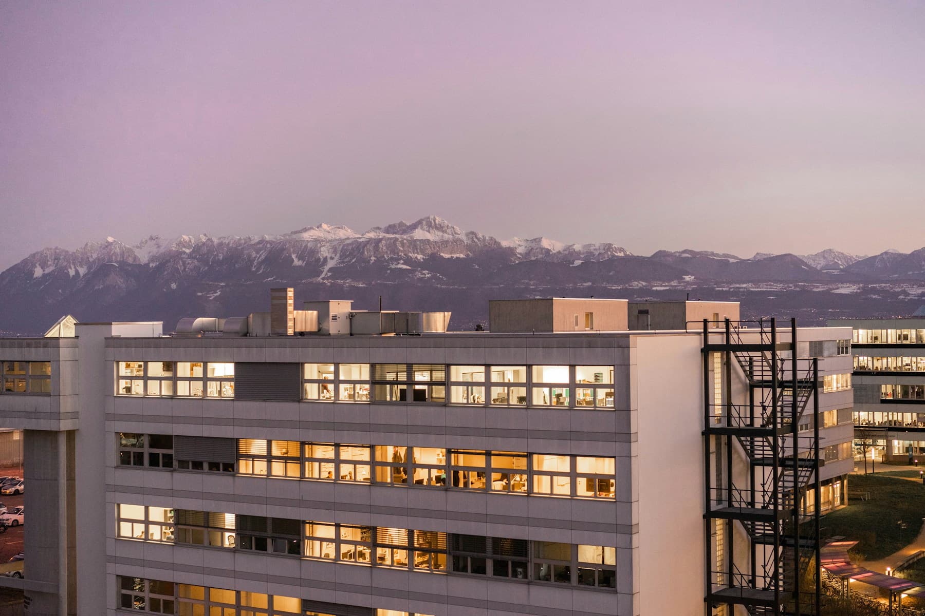 Illustrative architectural interior; not an internship host or Swiss Academy premises